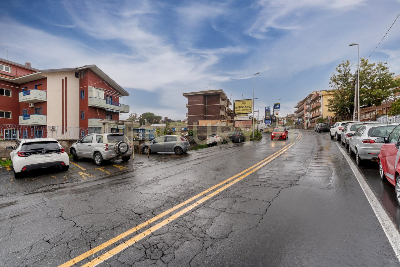 Via Gramsci 23 (1).jpg - Two-room apartment Via Antonio Gramsci 23, Gravina di Catania - photo 1