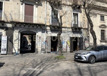 IMG_6429.JPG - Locale Commerciale Via 6 Aprile 59, Catania - foto 2