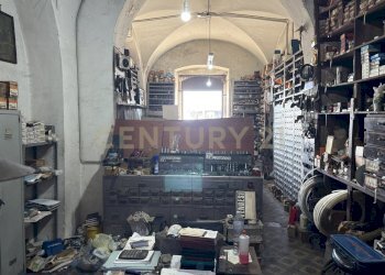 IMG_6450.JPG - Locale Commerciale Via 6 Aprile 59, Catania - foto 21