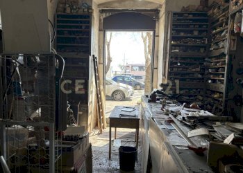 IMG_6452.JPG - Locale Commerciale Via 6 Aprile 59, Catania - foto 23