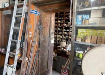 IMG_6460.JPG - Locale Commerciale Via 6 Aprile 61, Catania - foto 19