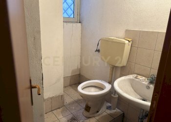 IMG_6465.JPG - Locale Commerciale Via 6 Aprile 61, Catania - foto 24