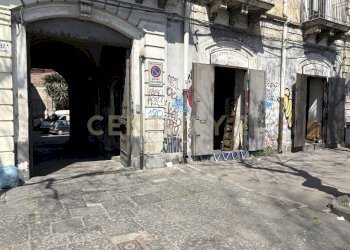 IMG_6431.JPG - Locale Commerciale Via 6 Aprile 59, Catania - foto 4