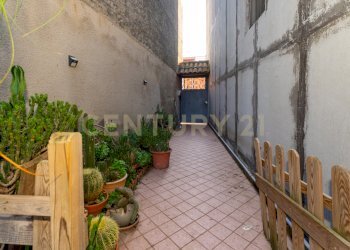 Via Etnea 419 (6).jpg - Villa Via Etnea 419, Tremestieri Etneo - foto 2