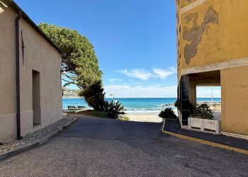 Two-room apartment San Lorenzo al Mare, San Lorenzo al Mare - photo 17