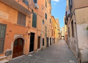 PHOTO-2026-03-28-17-19-24 4.jpg - Appartamento Via Andrea Sacchi 54, Nettuno - foto 1