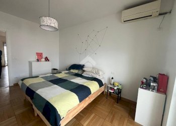 Two-room apartment Via Benevento, Torino (neighborhood Vanchiglietta) - photo 12