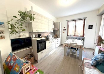 Two-room apartment Lungo Po Antonelli, Torino (neighborhood Vanchiglietta) - photo 3