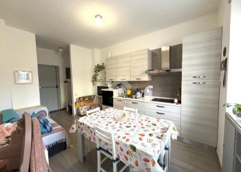 Two-room apartment Lungo Po Antonelli, Torino (neighborhood Vanchiglietta) - photo 4