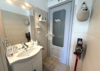 Two-room apartment Lungo Po Antonelli, Torino (neighborhood Vanchiglietta) - photo 13