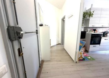 Two-room apartment Lungo Po Antonelli, Torino (neighborhood Vanchiglietta) - photo 19
