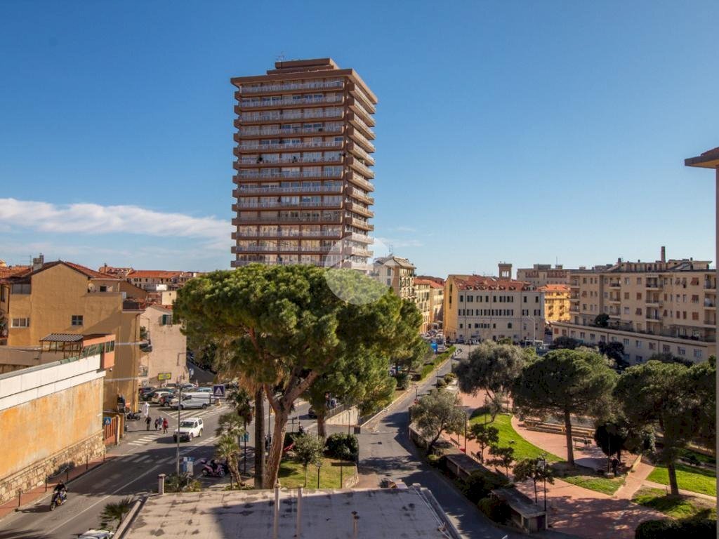 Quadrilocale Via Giacomo Puccini, Imperia - foto 2