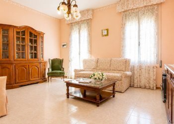 Quadrilocale Via Giacomo Puccini, Imperia - foto 3