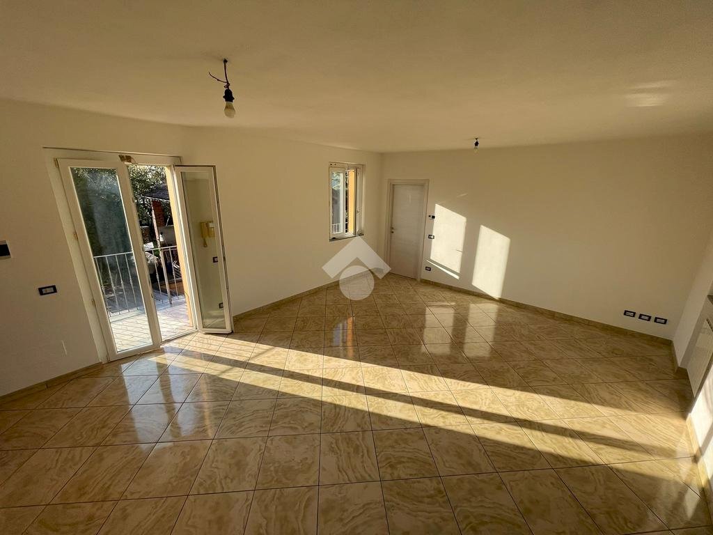 Trilocale Via S. Giacomo, Biandrate - foto 2