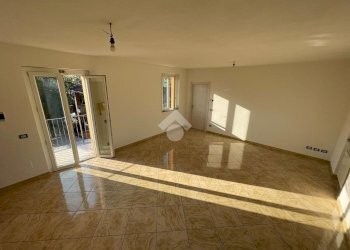 Trilocale Via S. Giacomo, Biandrate - foto 2