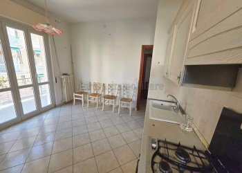 Bilocale Via Dante Reale, Borghetto Santo Spirito - foto 5