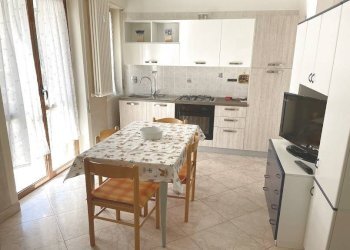 Trilocale Via Dante Alighieri, Borghetto Santo Spirito - foto 1