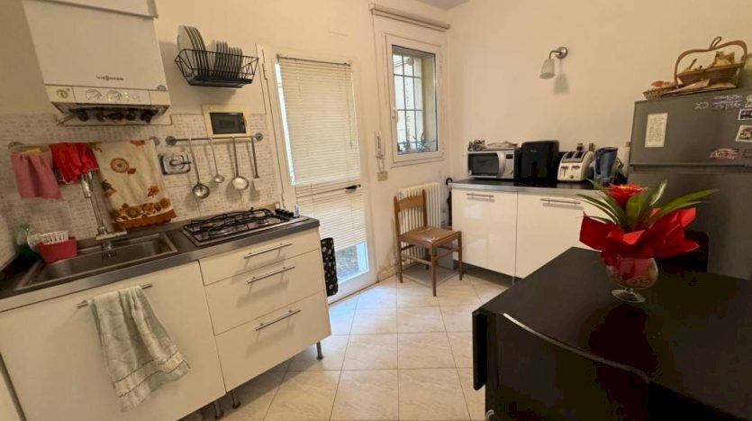 Two-room apartment Bologna - photo 3