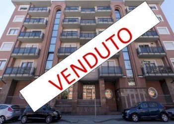 Facciata - Trilocale via Tofane, 27, Torino (zona Pozzo Strada) - foto 1