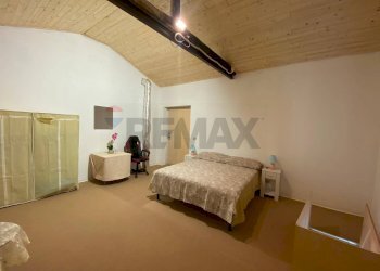 Camera / camera da letto - Rustic Via Statale
 
snc, Ne - photo 14