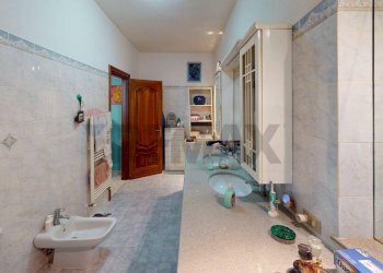 Bagno - Independent house via Pecorina
 
64, Sarzana - photo 38