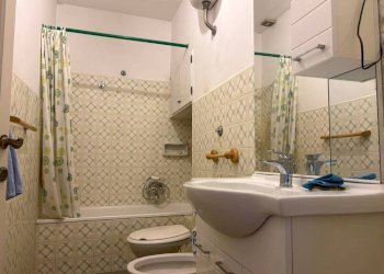 Bagno - Casa indipendente via Borgo Nuovo, 51, Fara in Sabina - foto 14