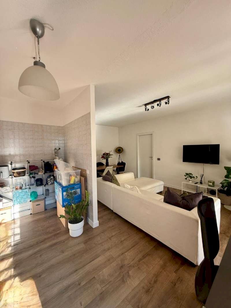 Soggiorno 2. - Two-room apartment via Pagoda Bianca, Roma (neighborhood Torrino) - photo 2