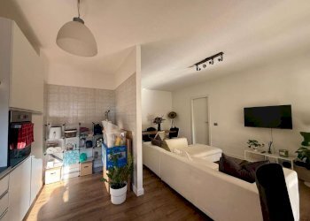 Soggiorno 4. - Two-room apartment via Pagoda Bianca, Roma (neighborhood Torrino) - photo 4