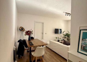 Soggiorno 11. - Two-room apartment via Pagoda Bianca, Roma (neighborhood Torrino) - photo 11