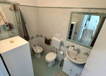 Bagno 2. - Two-room apartment via Pagoda Bianca, Roma (neighborhood Torrino) - photo 17