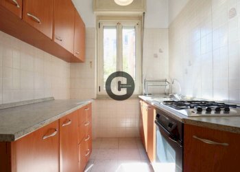 Cucina - Two-room apartment largo Luca della Robbia, 41, Torino (neighborhood Pozzo Strada) - photo 12