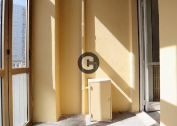 Balcone - Two-room apartment largo Luca della Robbia, 41, Torino (neighborhood Pozzo Strada) - photo 16