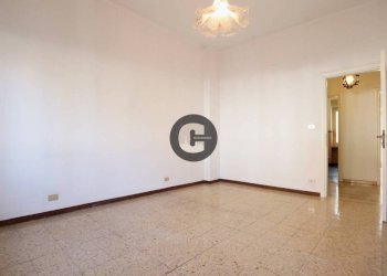 Camera da letto - Two-room apartment largo Luca della Robbia, 41, Torino (neighborhood Pozzo Strada) - photo 20