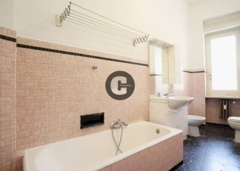 Bagno - Two-room apartment largo Luca della Robbia, 41, Torino (neighborhood Pozzo Strada) - photo 21