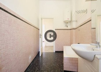 Bagno - Two-room apartment largo Luca della Robbia, 41, Torino (neighborhood Pozzo Strada) - photo 23