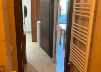 Corridoio - Appartamento via Serchio, Massa - foto 9