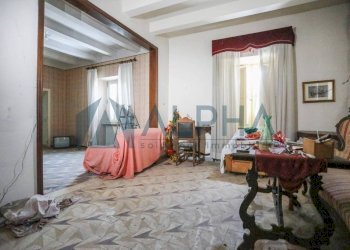 Salone - Stabile - Palazzo piazza Guglielmo Marconi, Dovadola - foto 10