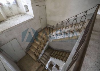 Scala - Stabile - Palazzo piazza Guglielmo Marconi, Dovadola - foto 15