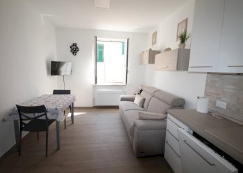 Two-room apartment Via Giuseppe Rocca, Loano - photo 6