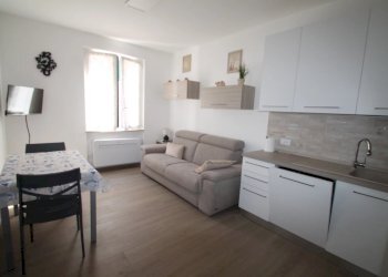 Two-room apartment Via Giuseppe Rocca, Loano - photo 11