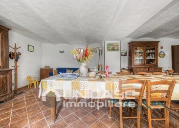 Soggiorno - Farmhouse strada Camborgetti Ballada, SNC, Bricherasio - photo 6