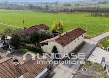 Vista - Farmhouse strada Camborgetti Ballada, SNC, Bricherasio - photo 52