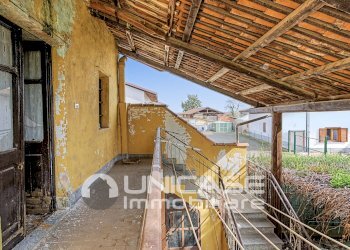 Balcone - Farmhouse strada Camborgetti Ballada, SNC, Bricherasio - photo 32
