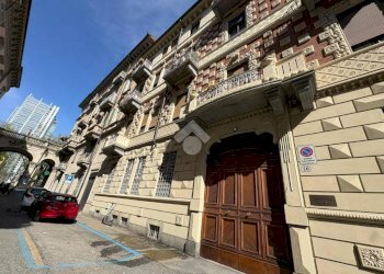 Parking space Via San Quintino, Torino (neighborhood Centro) - photo 3