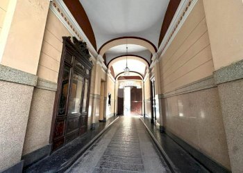 Parking space Via San Quintino, Torino (neighborhood Centro) - photo 9