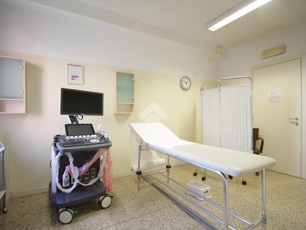 Ufficio Via Via Battindarno, Bologna (zona Santa Viola) - foto 3