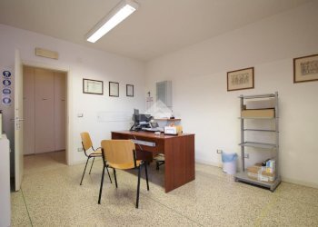 Ufficio Via Via Battindarno, Bologna (zona Santa Viola) - foto 6