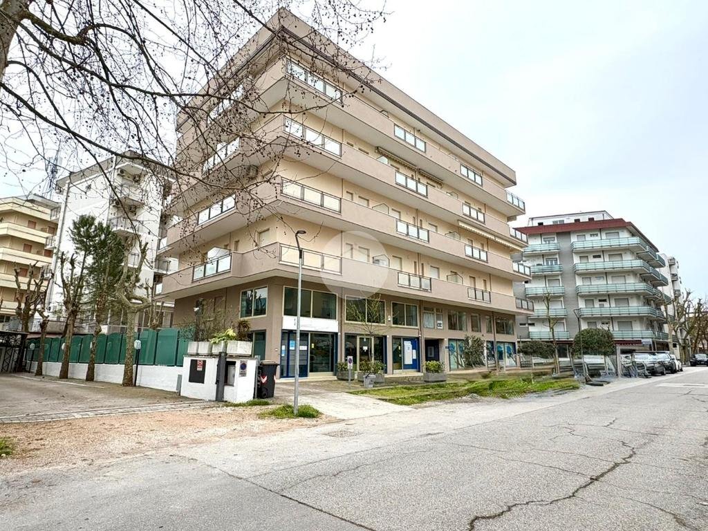 Bilocale Viale raffaello sanzio, Cesenatico - foto 1