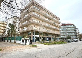 Bilocale Viale raffaello sanzio, Cesenatico - foto 1