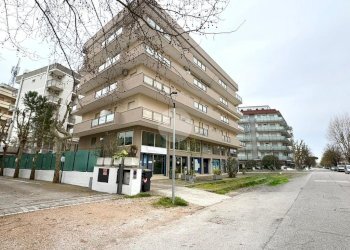 Bilocale Viale raffaello sanzio, Cesenatico - foto 32